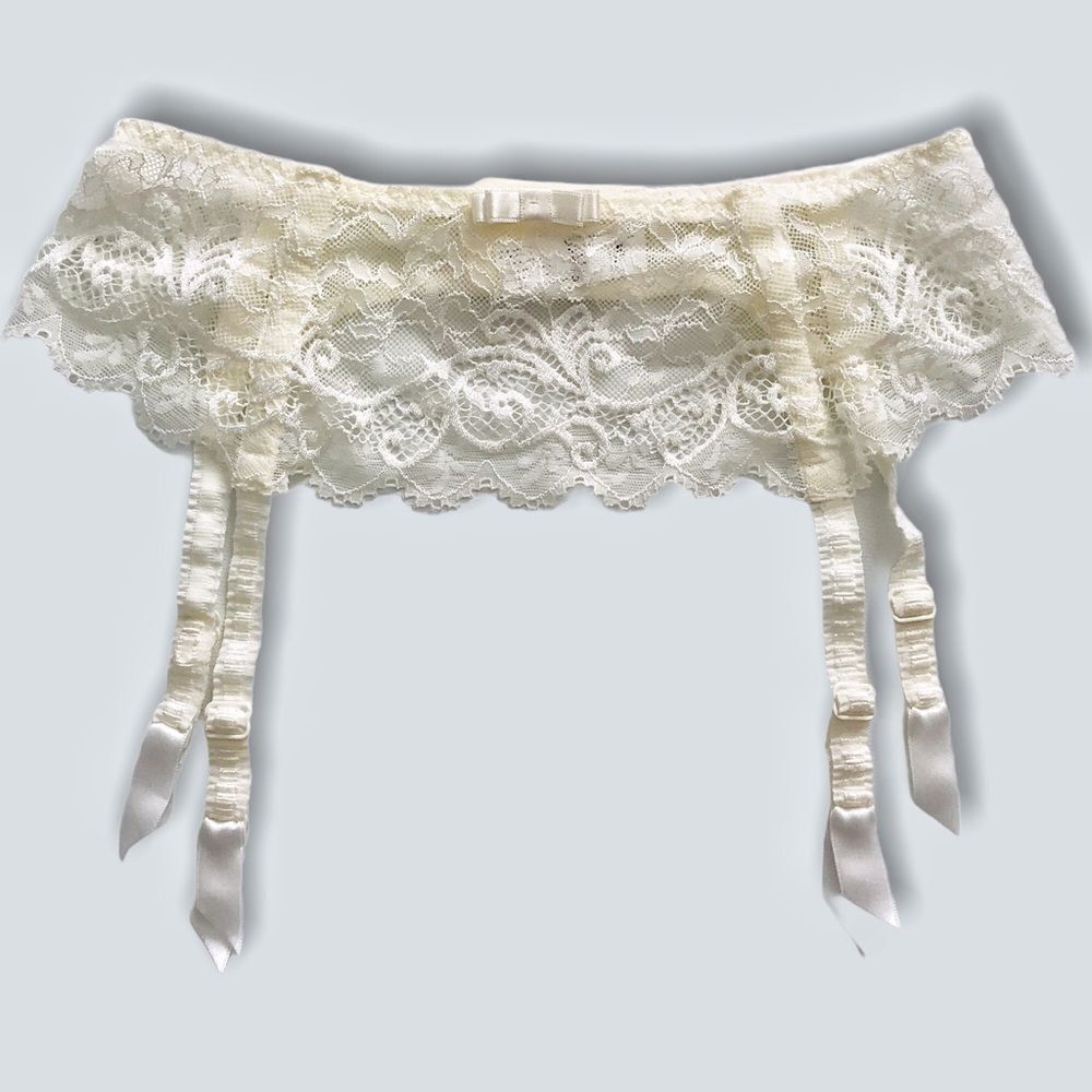 Simone Perele luxe garter/ Suspender belt Sz 1
